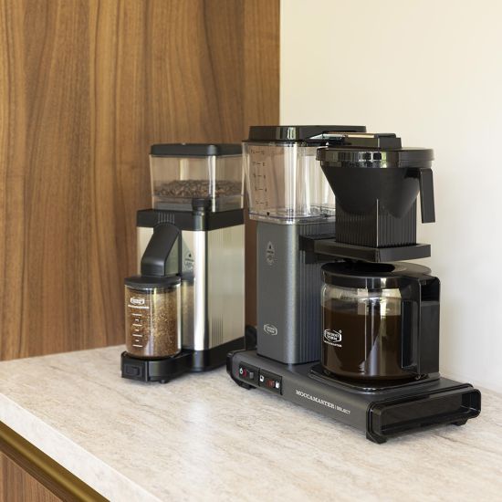 Moccamaster KM5 Burr Grinder in Polished Silver BY THE COFFEE BEAUTIFUL COFFEE COMPANY UK LONDON SURREY